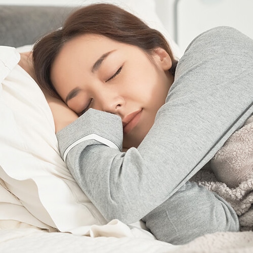 女性の肌や髪は、良質な睡眠で作られます。